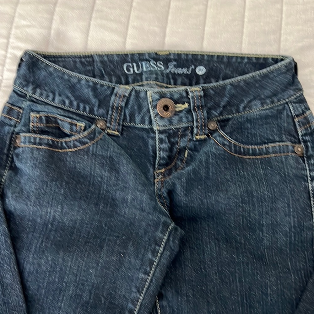 GUESS Ladies jeans size 26 - Picture 2 of 14